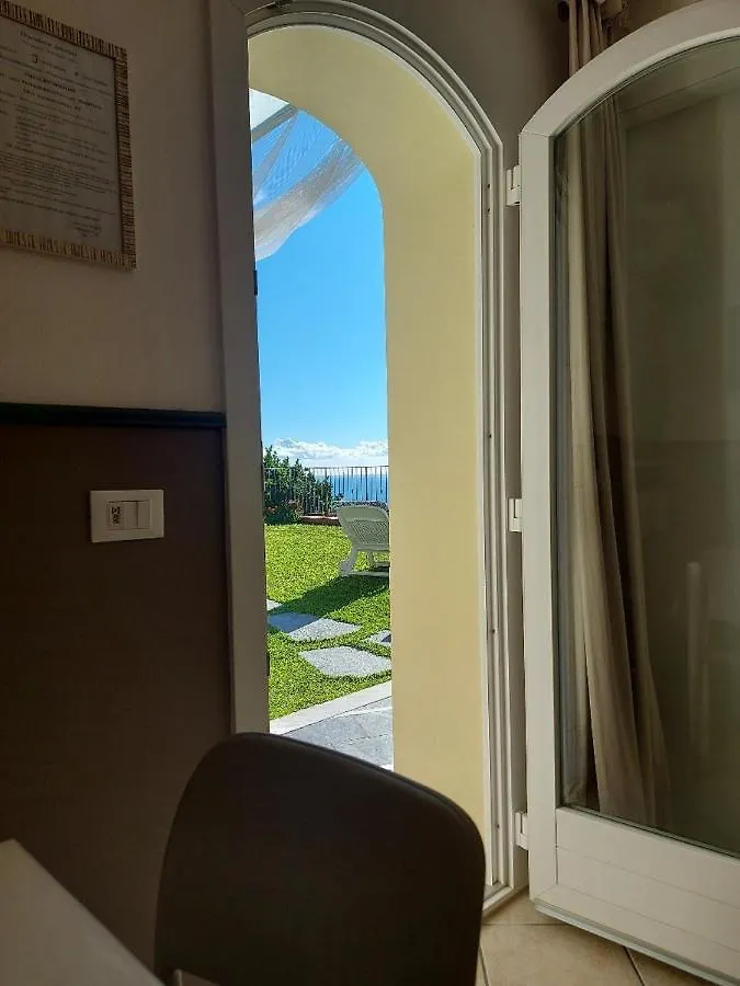 Appartement Dependance Belvedere Recco Italie